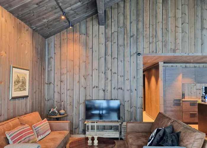 Centrally Located In Semesterbostad *